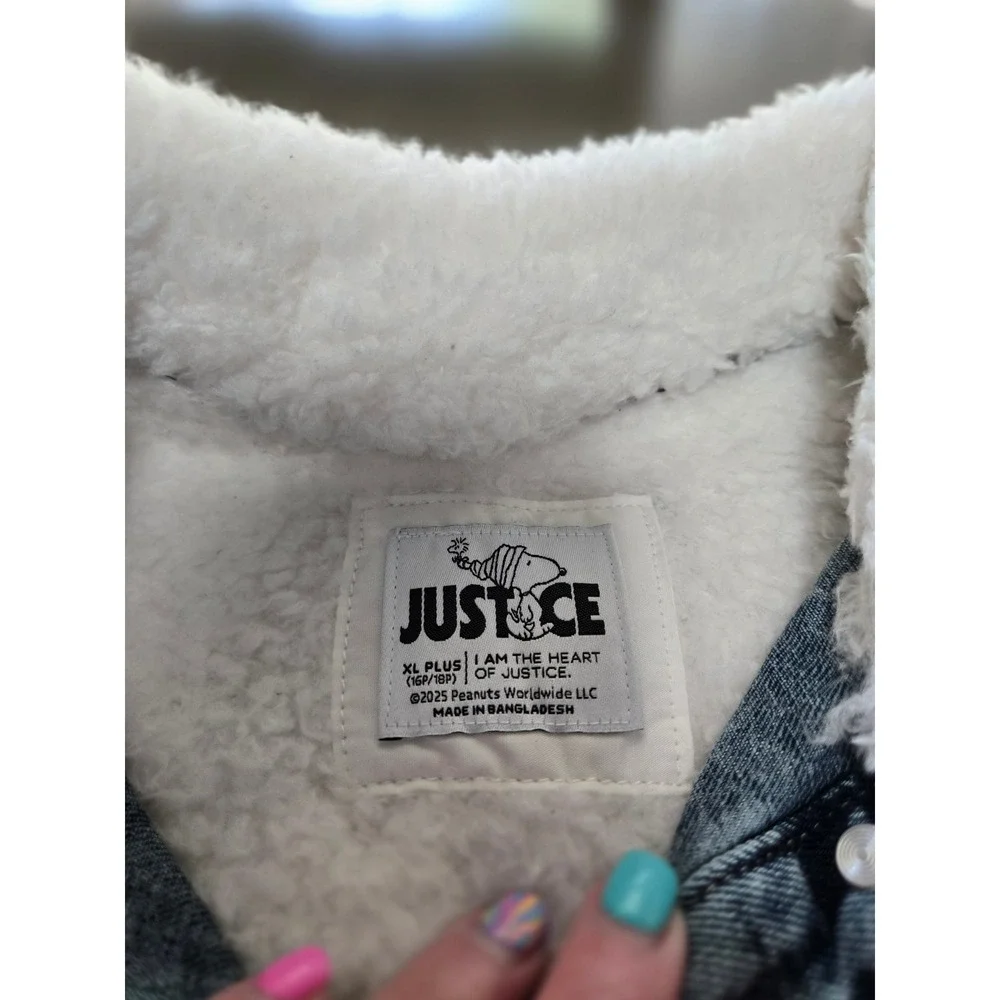 Justice Peanuts Snoopy Denim Jacket Faux Shearling Acid Wash Patches Blue XLPlus